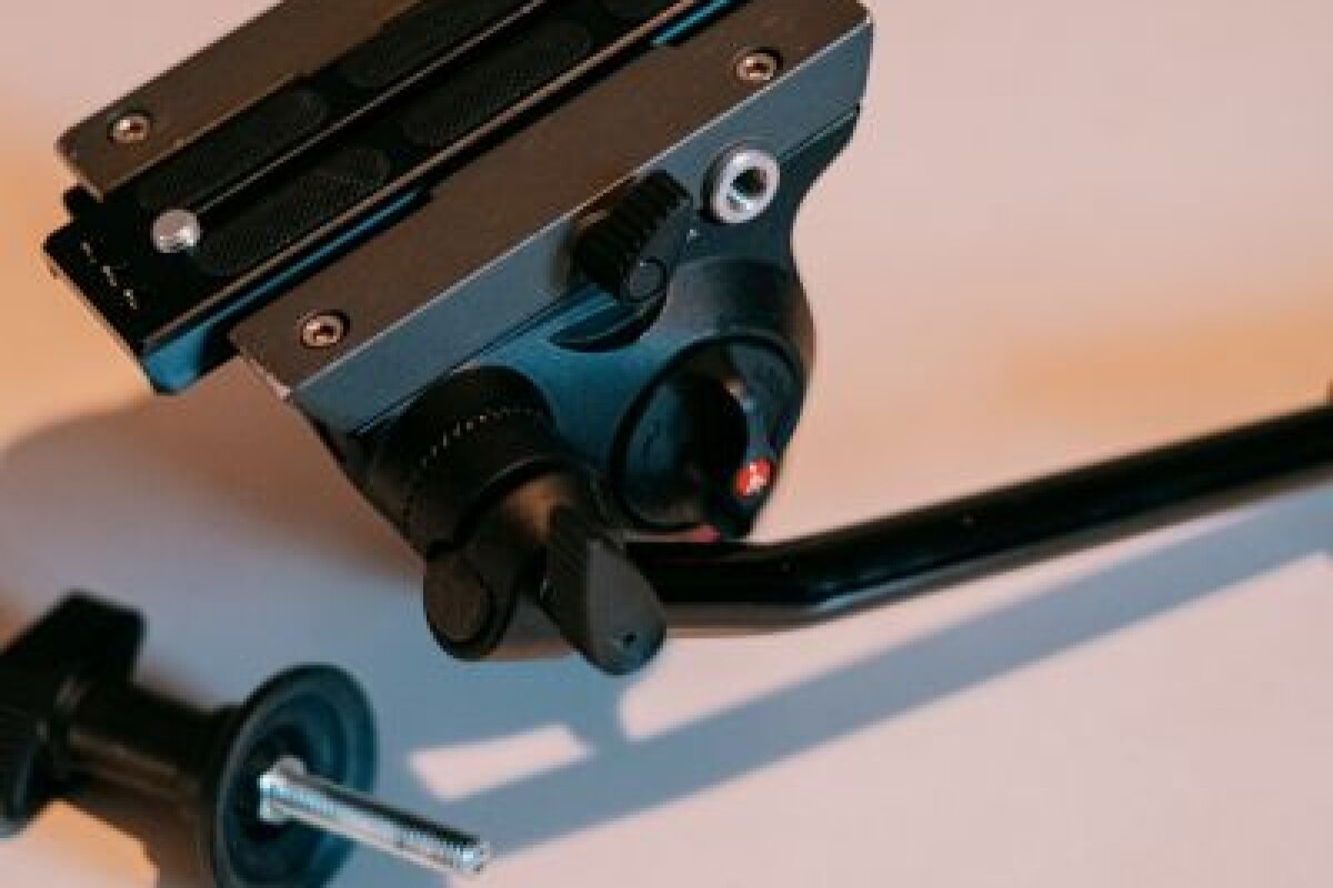 Location rotule fluide MVH502A - Lightyshare