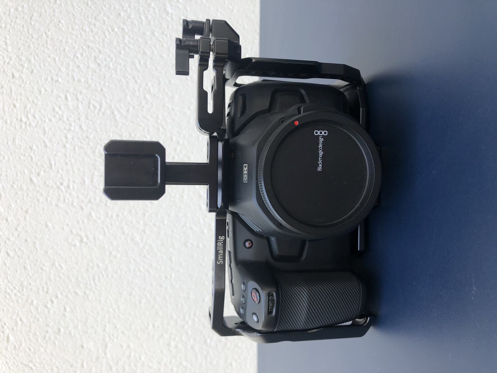 PACK1 ÉVOLUÉ BLACKMAGIC POCKET CC 6K +  SÉRIE CINÉ SAMYANG - Photo 3 sur 6