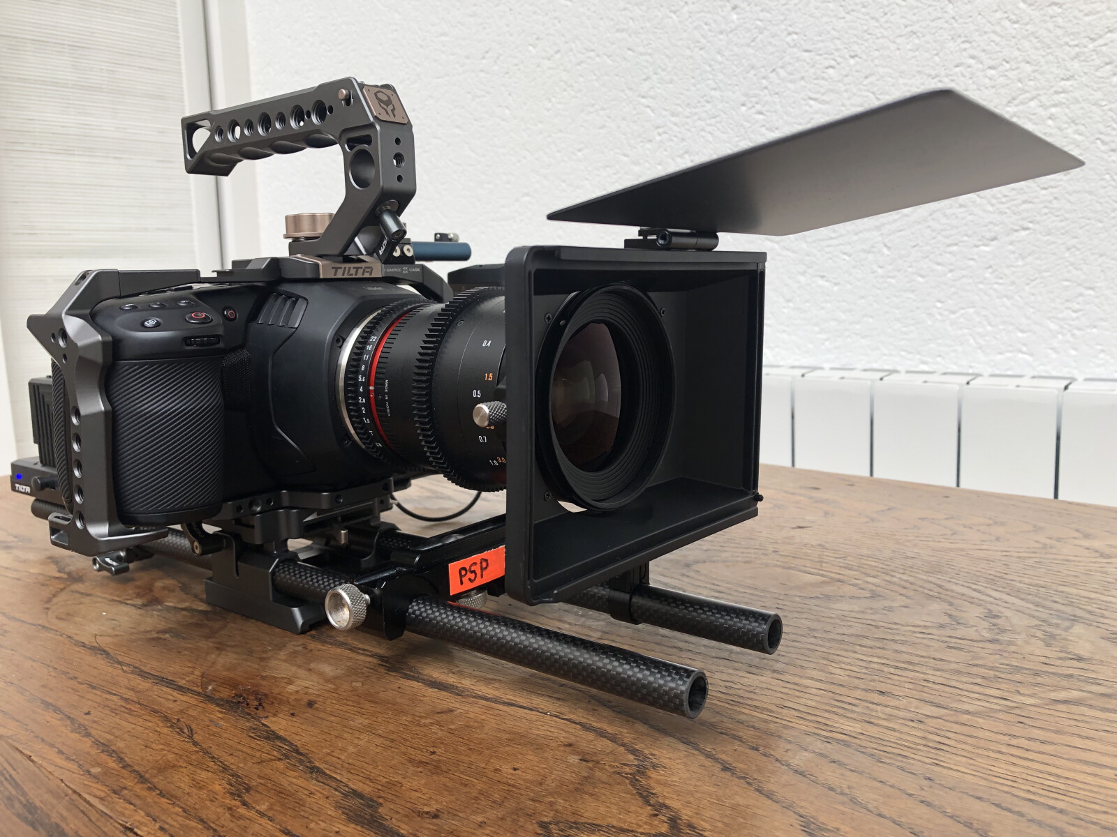 PACK COMPLET BMPCC 6K + SÉRIE CINE SAMYANG - Photo 9 sur 9