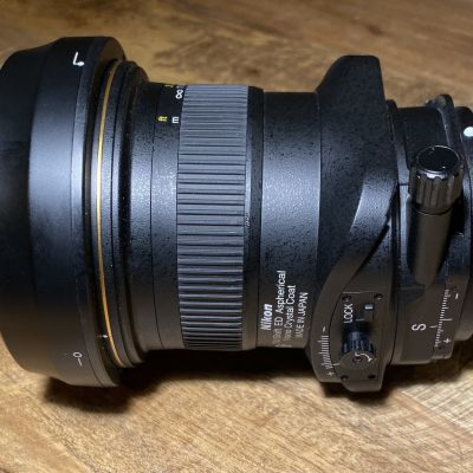 Nikon Tilt Shift NIKKOR 19mm f/4E ED - Photo 2 sur 2