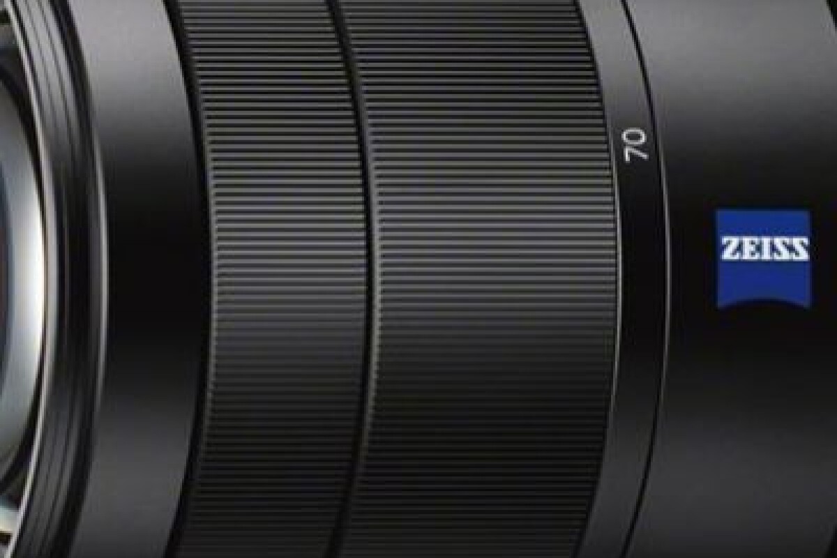 Location Optique Zeiss 24-70 - Paris Xeme - Lightyshare