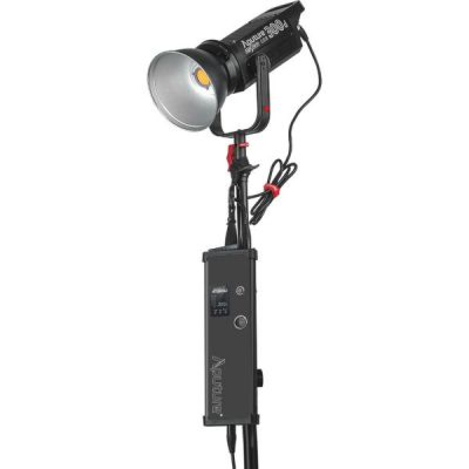 Aputure LS 300 v mount mark I - Photo 2 sur 3