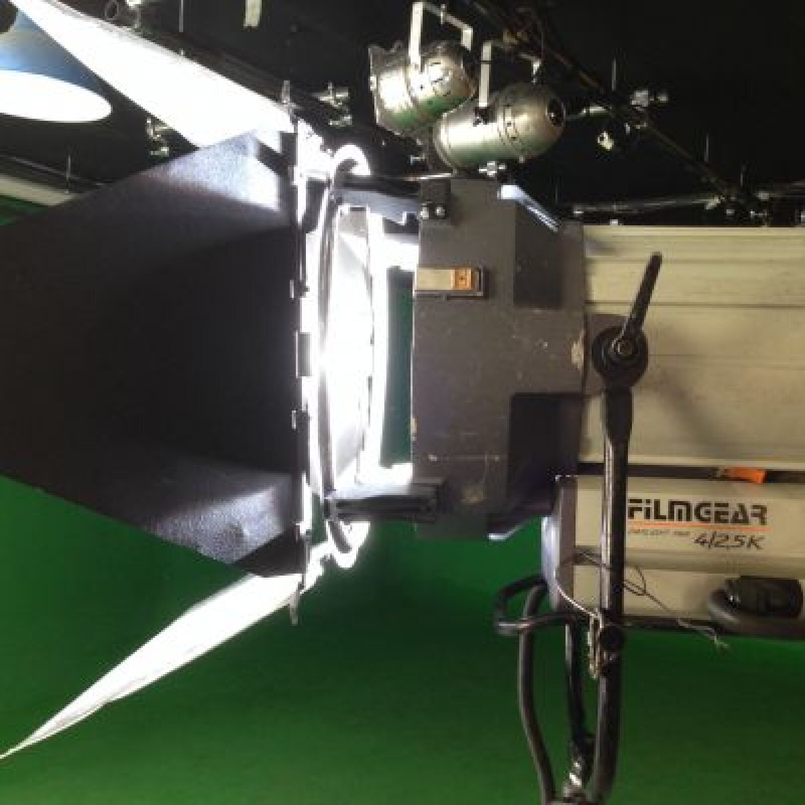 HMI 4kW projecteur PAR Filmgear 4000W - Photo 2 sur 2