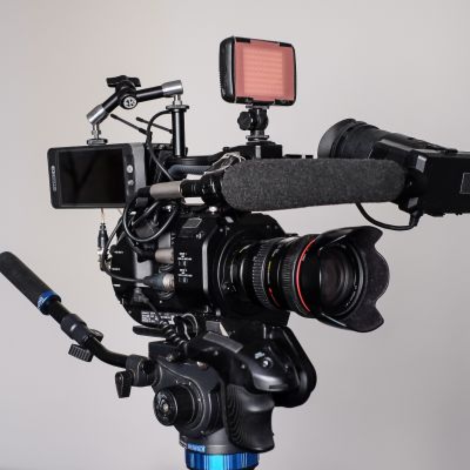 Sony FS7 pour Documentaire & Cinema - Photo 2 sur 4