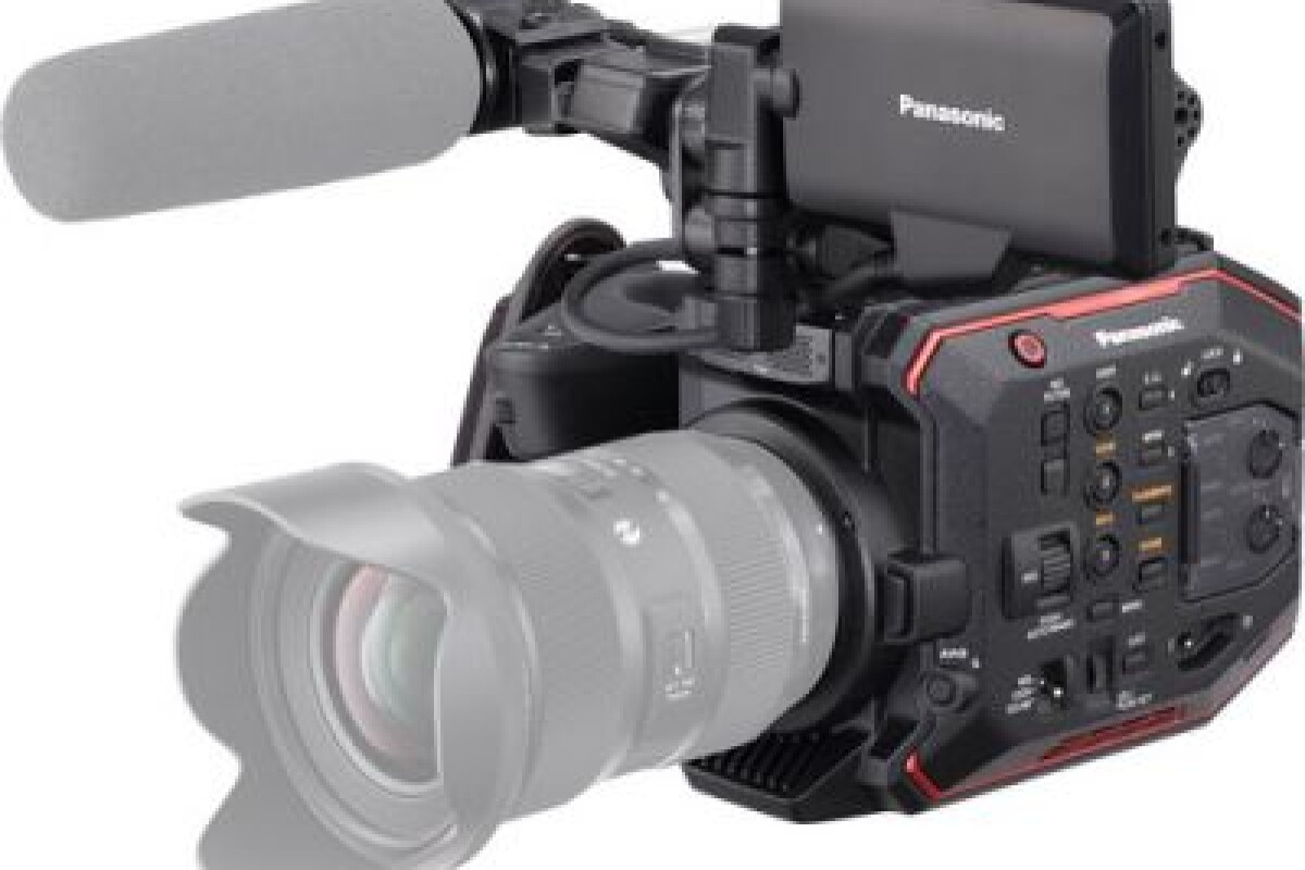 Location Panasonic EVA-1 - Lightyshare