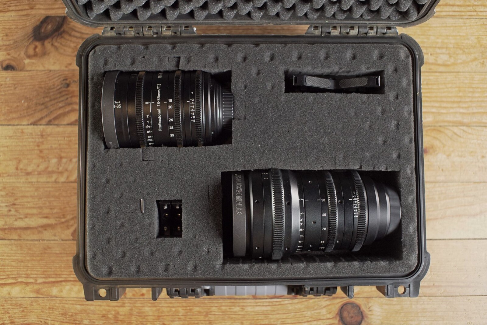 Sigma 18-35mm T2 & 50-100mm T2 High Speed Zoom - Photo 1 sur 4