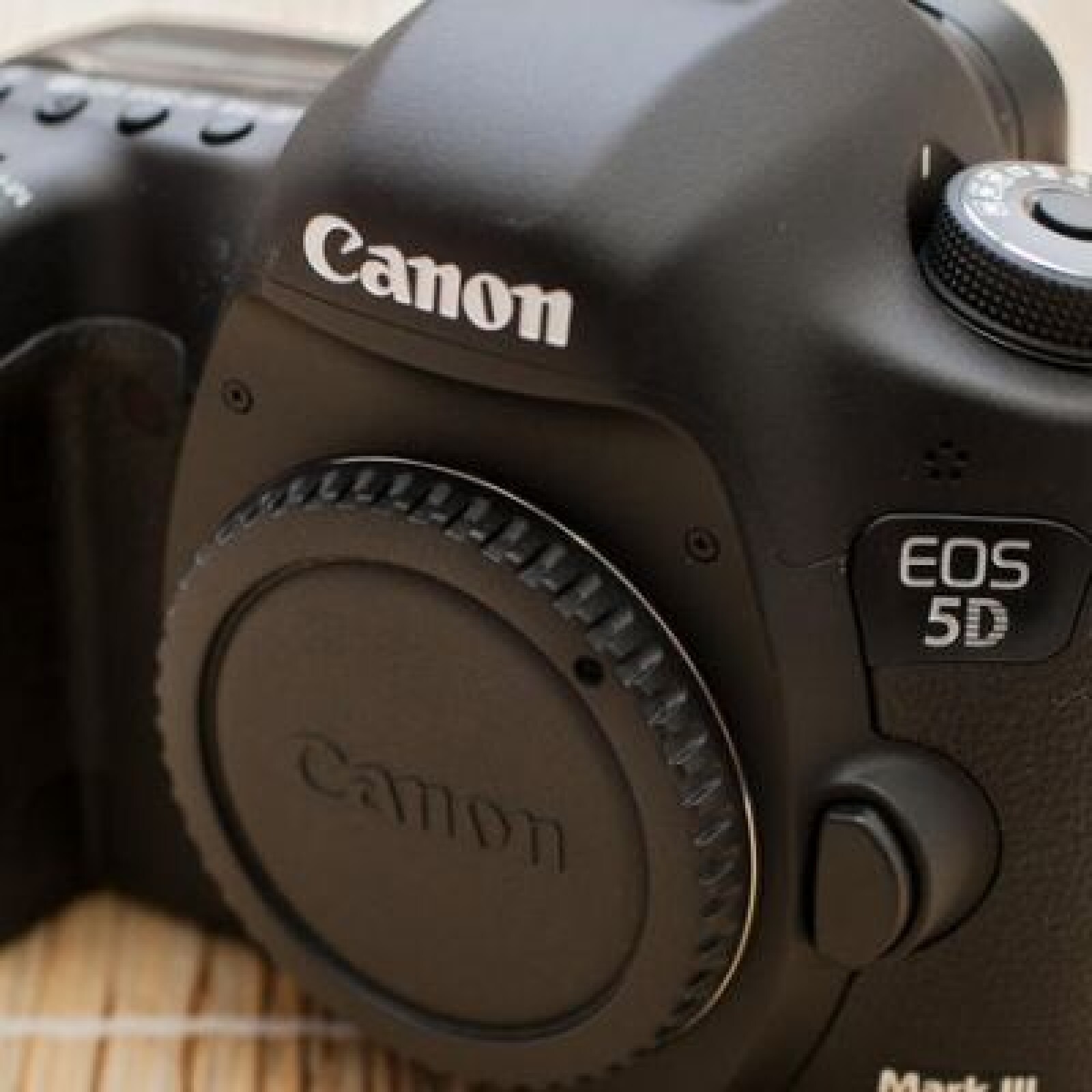 CANON Boitier 5D mark 3 III Photo et Vidéo - Photo 1 sur 4