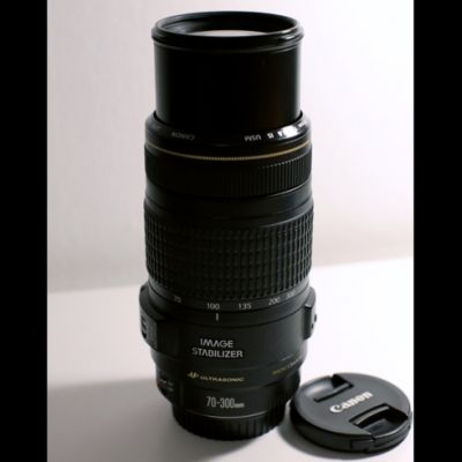 Négociable 70-300mm f/4-5.6 IS USM Canon EF - Photo 1 sur 3
