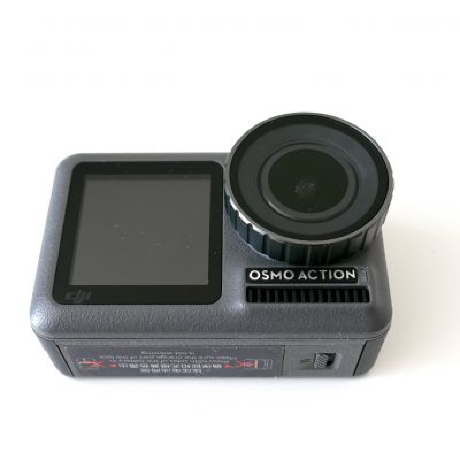 Osmo Action + Monture + Pince GoPro + Carte SD 64Go + Cable de recharge - Photo 2 sur 4