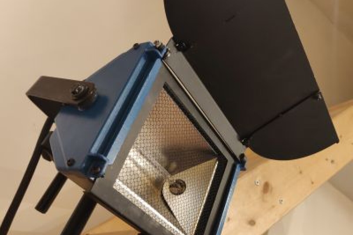 Location ARRI Mini Flood 1000w Tungstène - Lightyshare