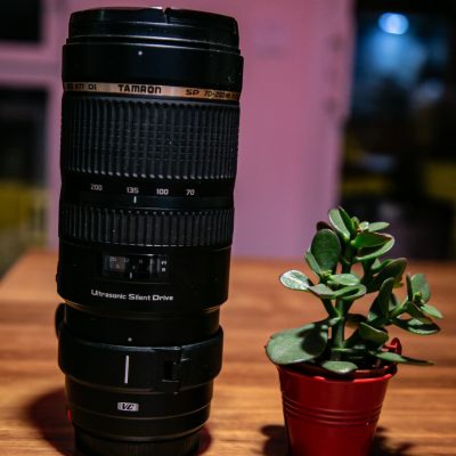 Tamron SP 70-200mm F/2.8 Di VC USD - monture CANON - Photo 1 sur 2