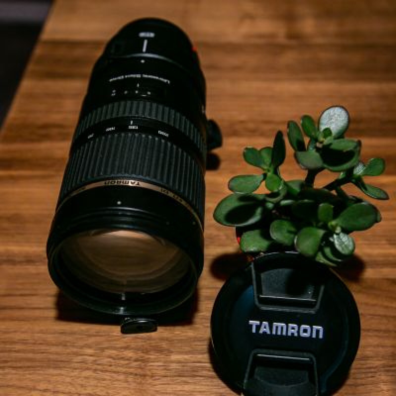 Tamron SP 70-200mm F/2.8 Di VC USD - monture CANON - Photo 2 sur 2