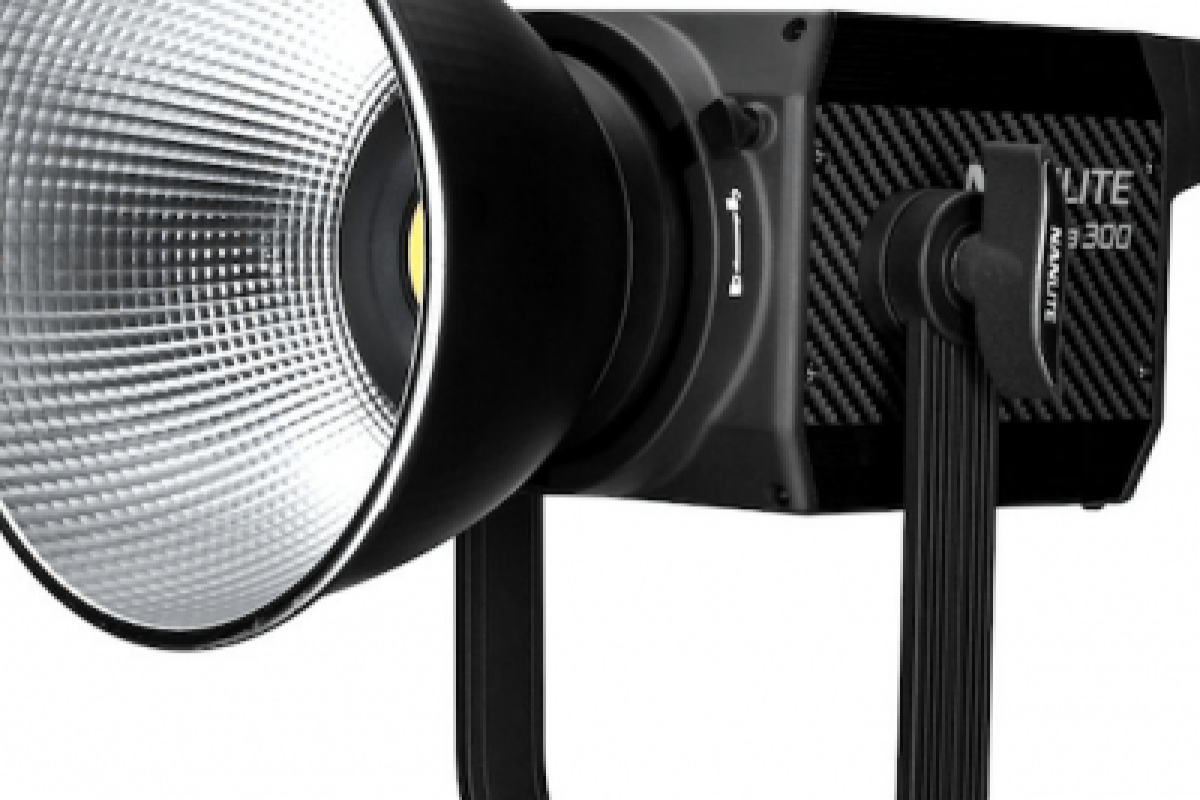 Location Nanlite Forza 300 - Lightyshare