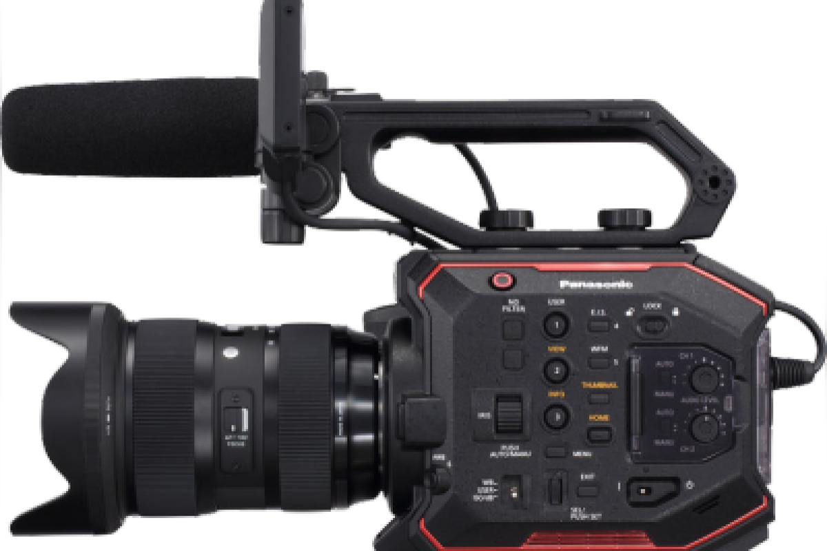 Location Panasonic EVA1 - Caméra 4K - Lightyshare