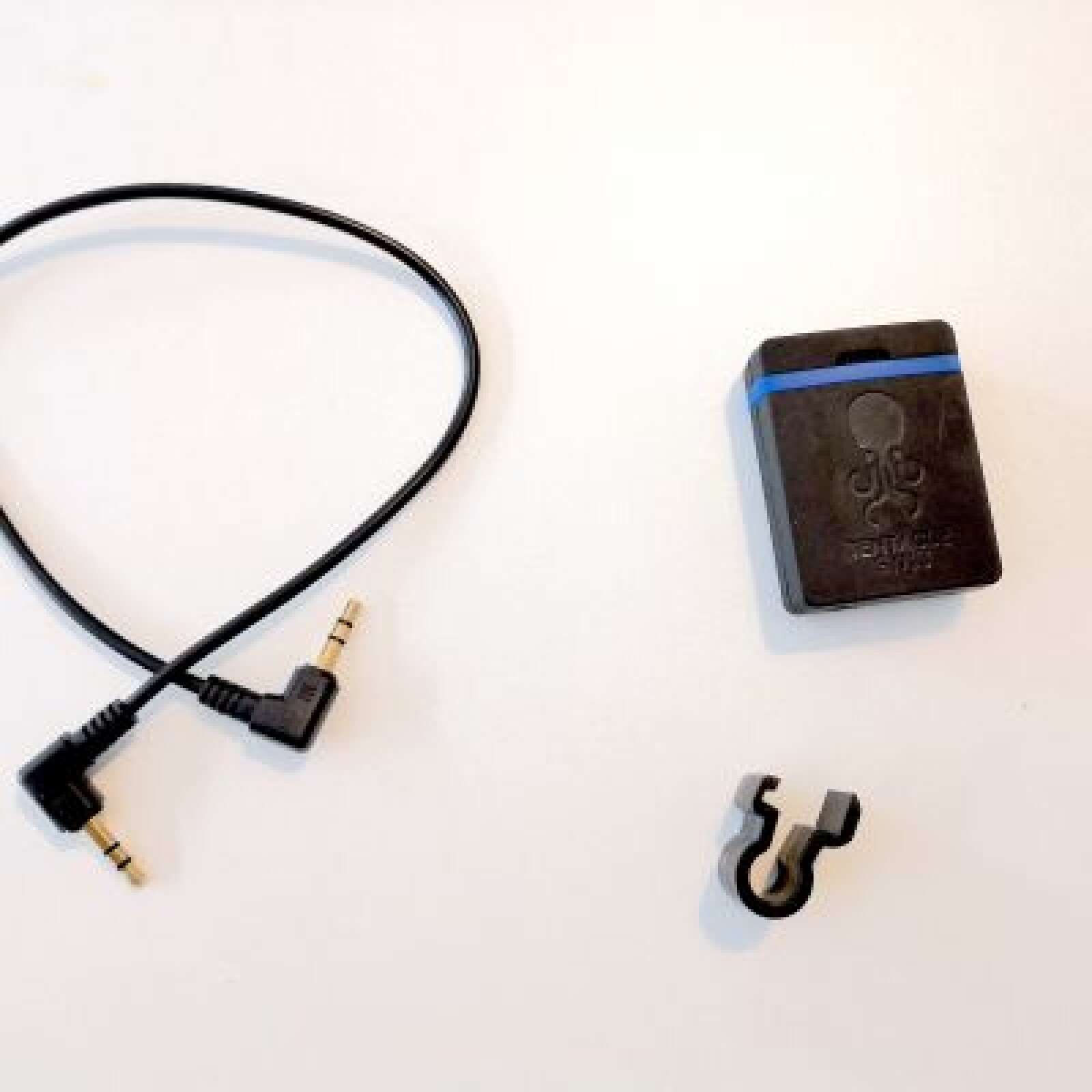 Générateur externe timecode Tentacle Sync E + Cables caméra - Photo 1 sur 2