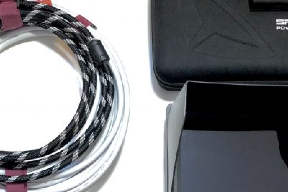 Location moniteur vidéo sortie hdmi - Lightyshare