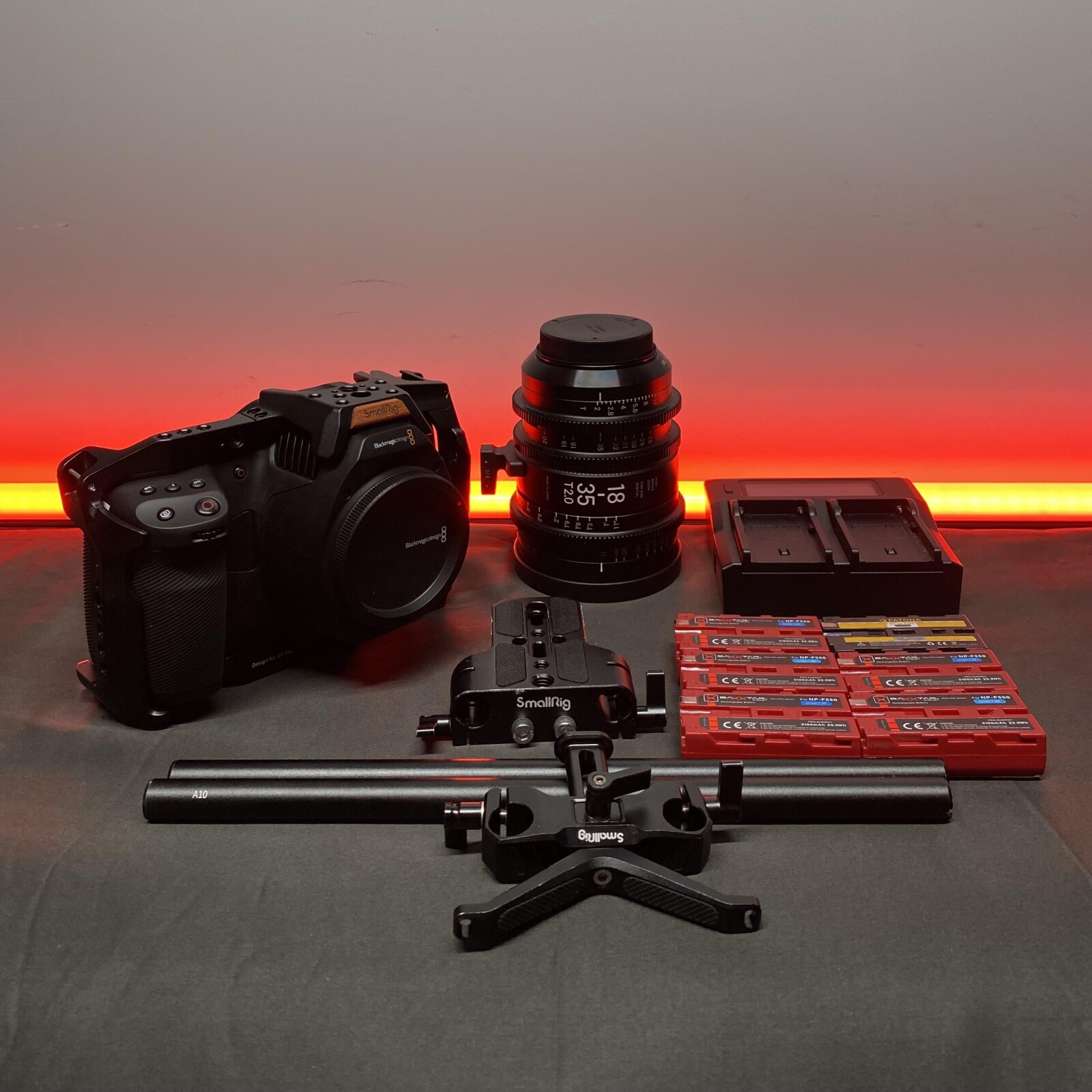 PACK BMPCC 6K PRO + OPTIQUE SIGMA CINE ZOOM HIGH SPEED 18-35mm T2 Super 35 MONTURE EF (En feet) - Photo 1 sur 1