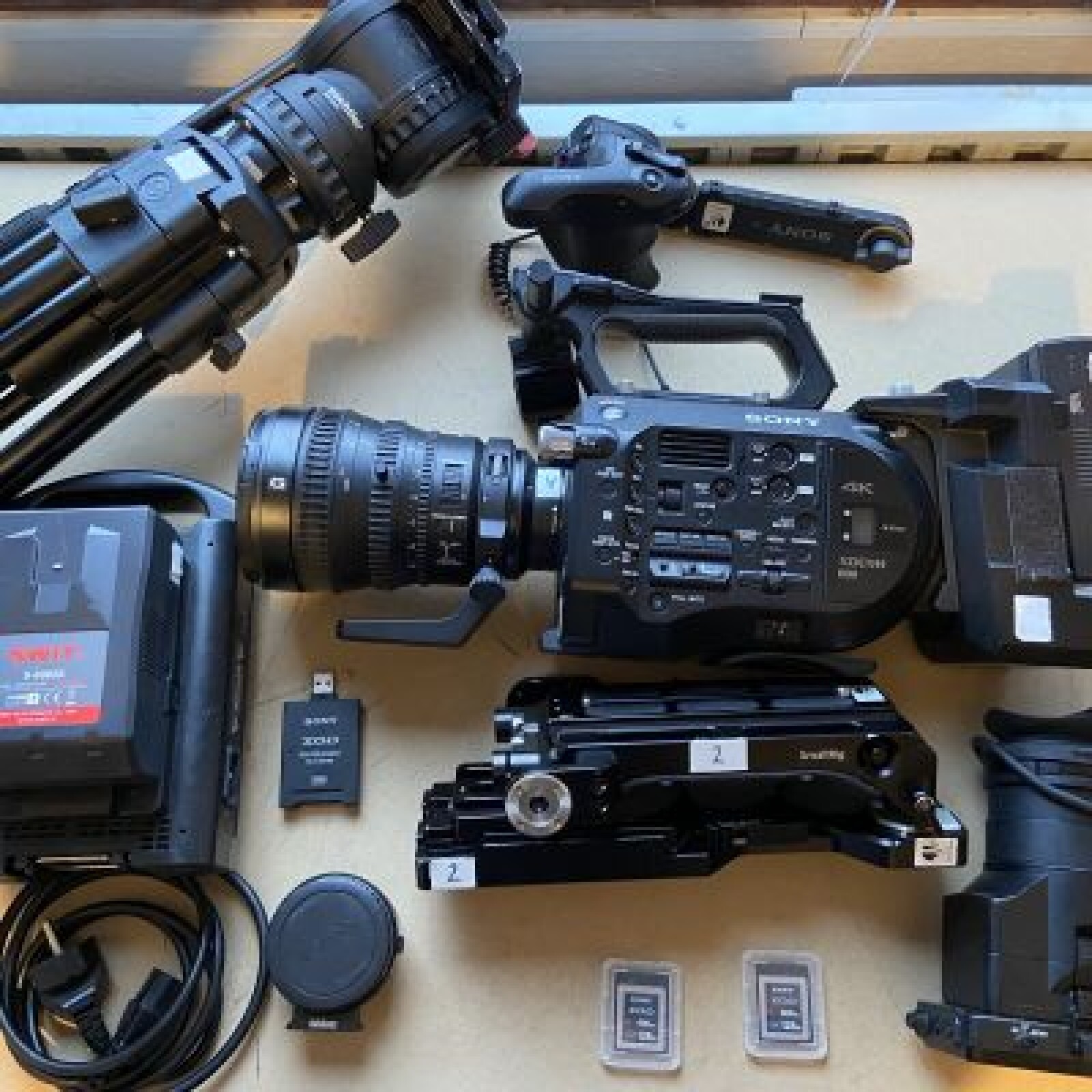 PACK COMPLET EXTRA CAMERA SONY FS7 - Photo 1 sur 1
