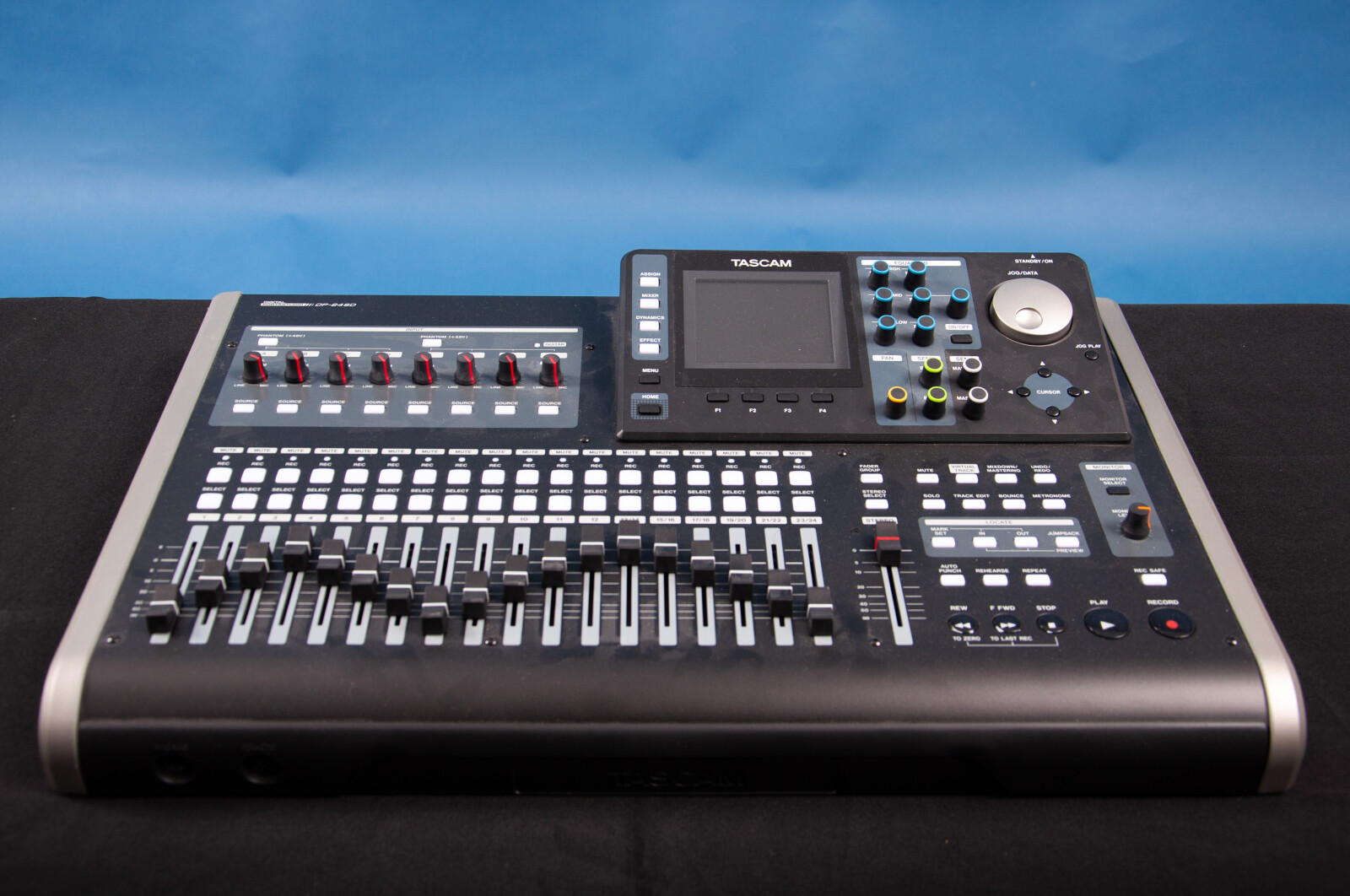 Tascam DP-24SD - Photo 1 sur 1