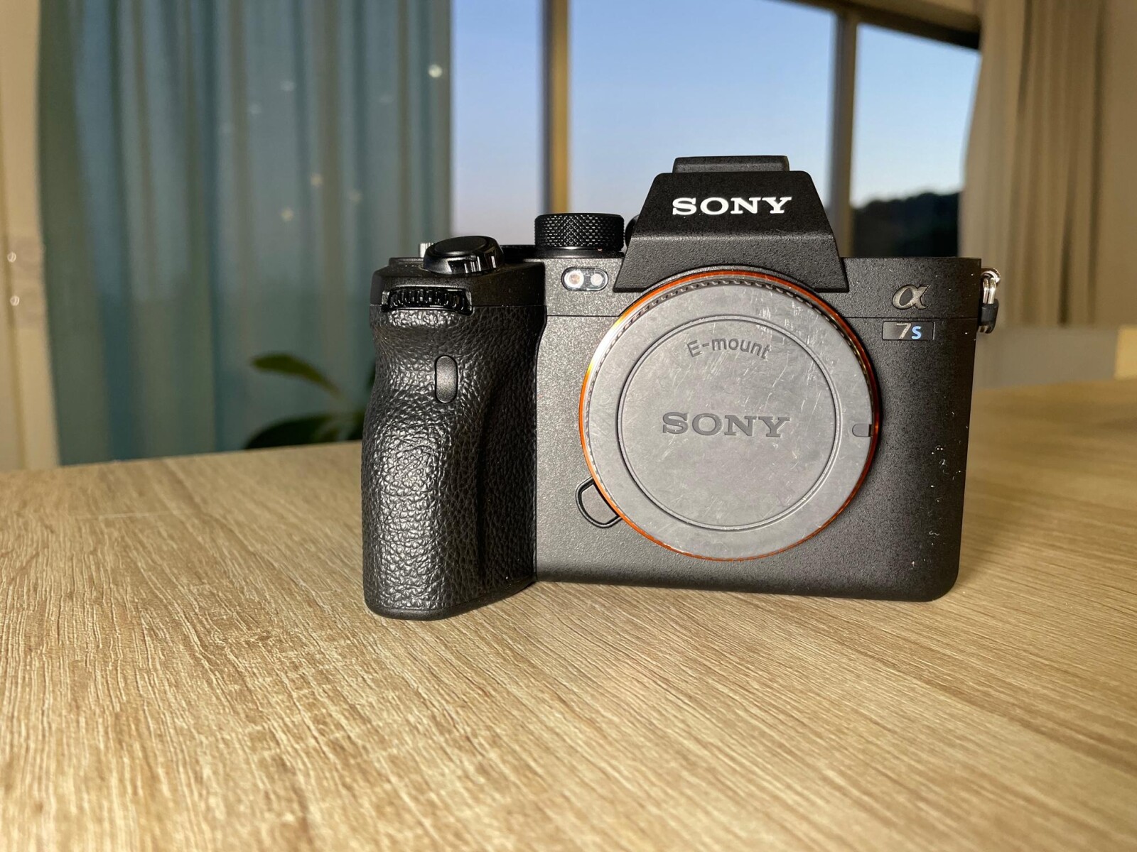 PACK COMPLET 2 Caméras FX6 + A7SIII - Photo 6 sur 7
