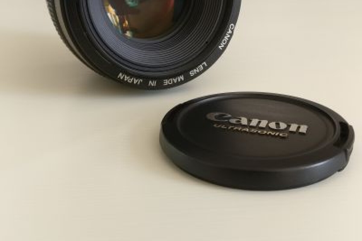 Location Canon EF 50mm 1.4 - Lightyshare