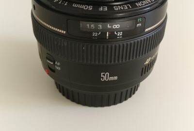 Location Canon EF 50mm 1.4