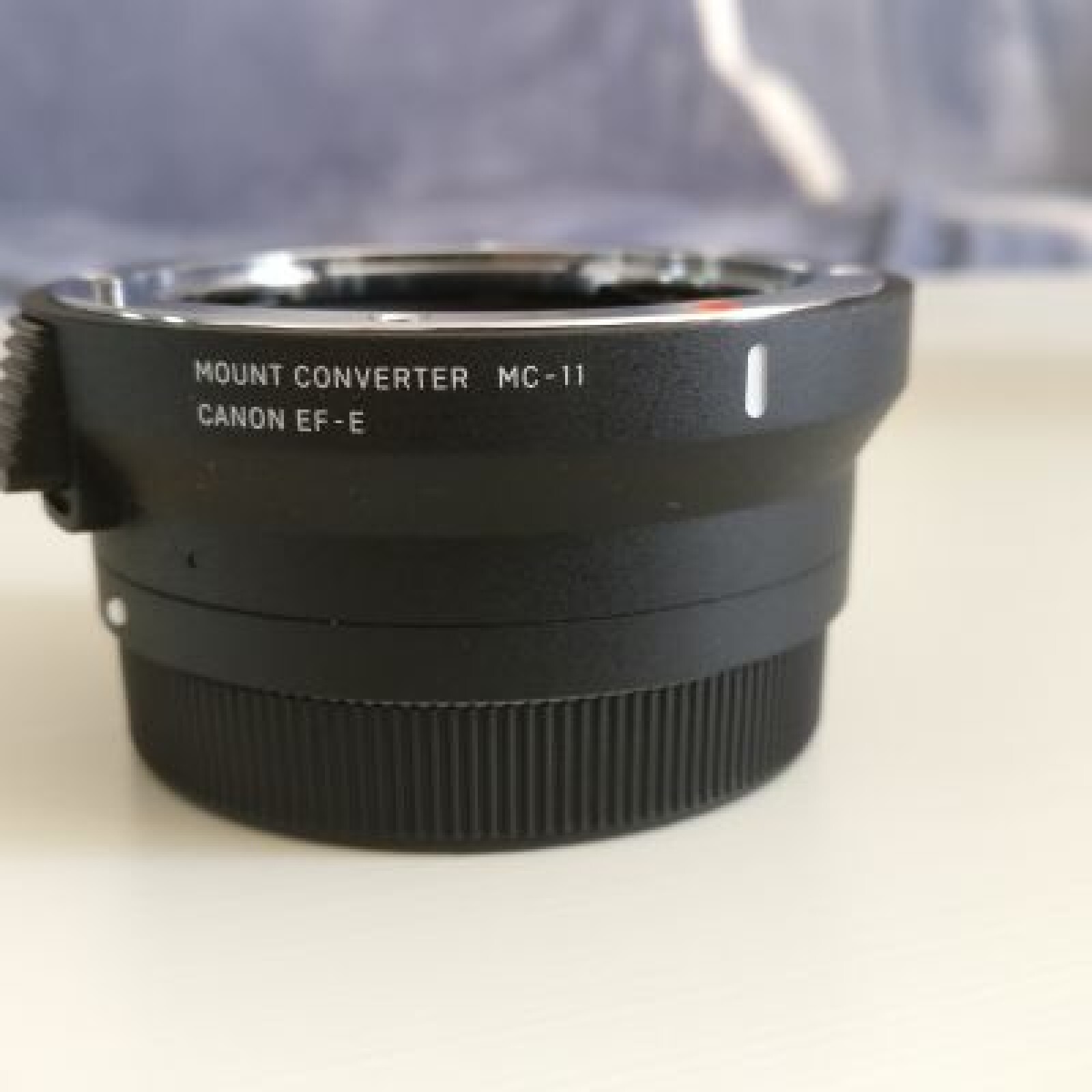 Bague d'adaptation Sigma MC-11 Canon EF vers Sony E - Photo 3 sur 3