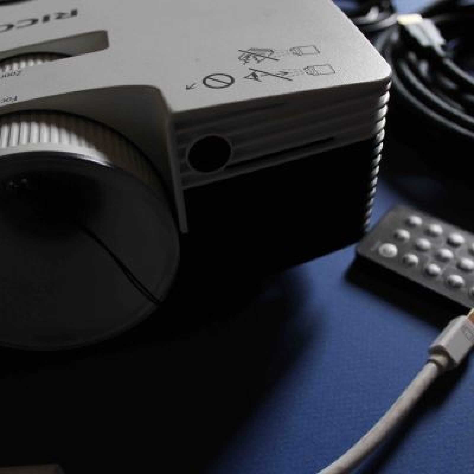 Vidéoprojecteur Ricoh PJ X2240 3000 ANSI lumens - Photo 4 sur 5