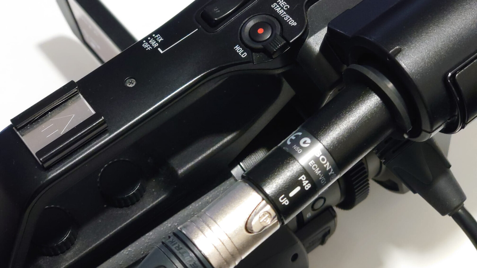 Sony PXW-X70 4K - Photo 5 sur 6
