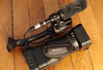 Location Sony HXR-NX200