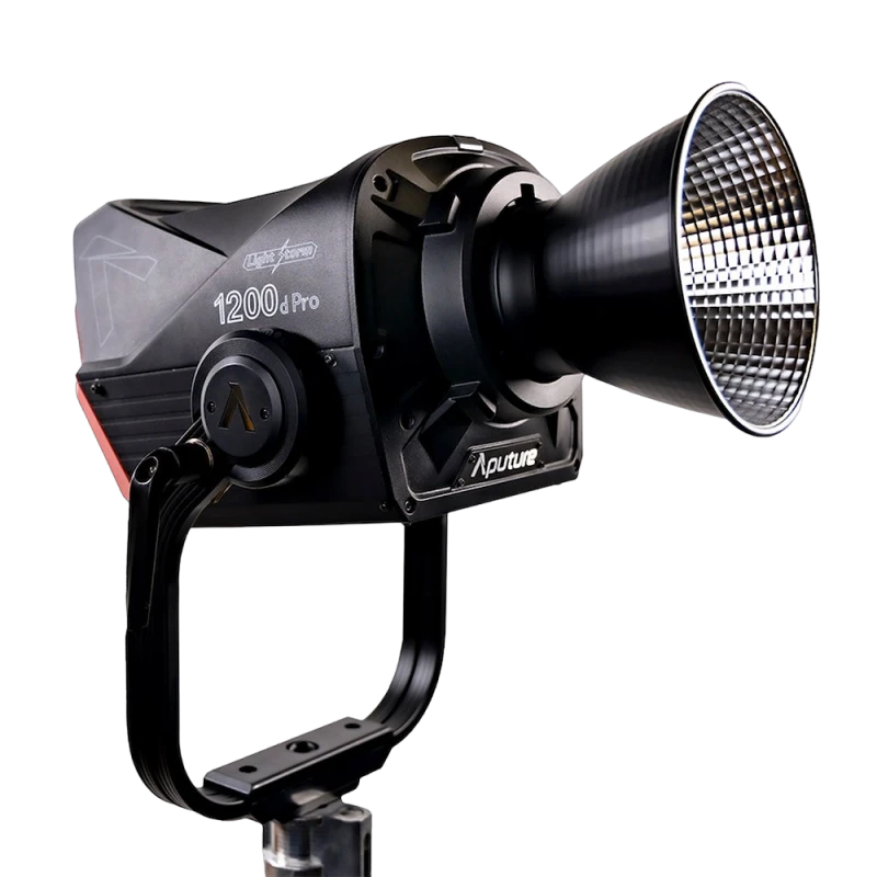 Location Aputure LS 1200d Pro
