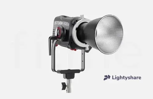 Aputure STORM 400x