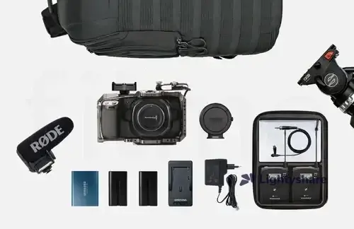 Rent Blackmagic Pocket Cinema Camera 4K – pack reportage - Lightyshare