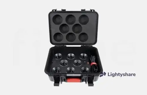 Valise light case pour 8 Aputure B7C