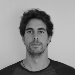 Yves D.