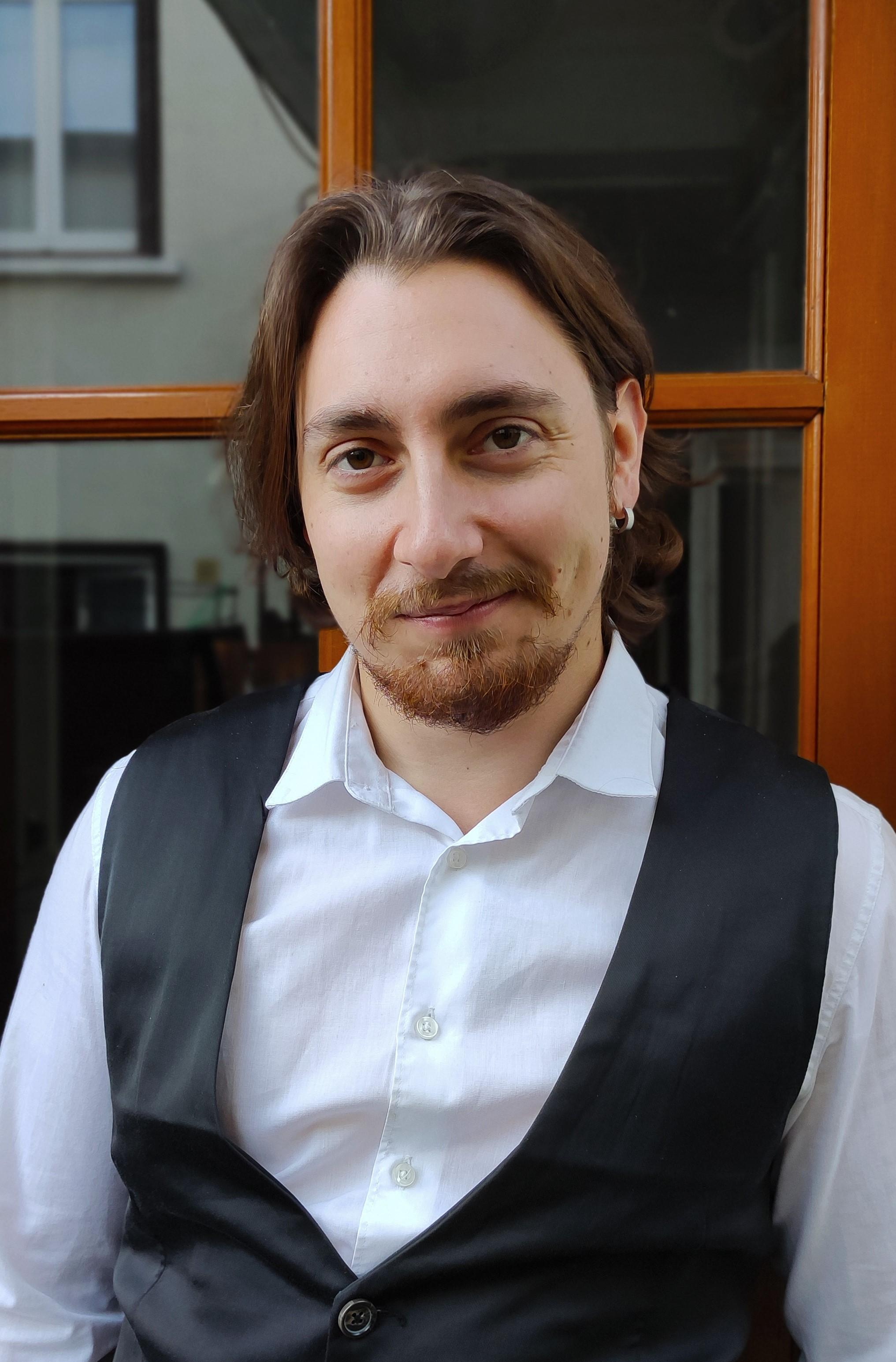 Roberto T.