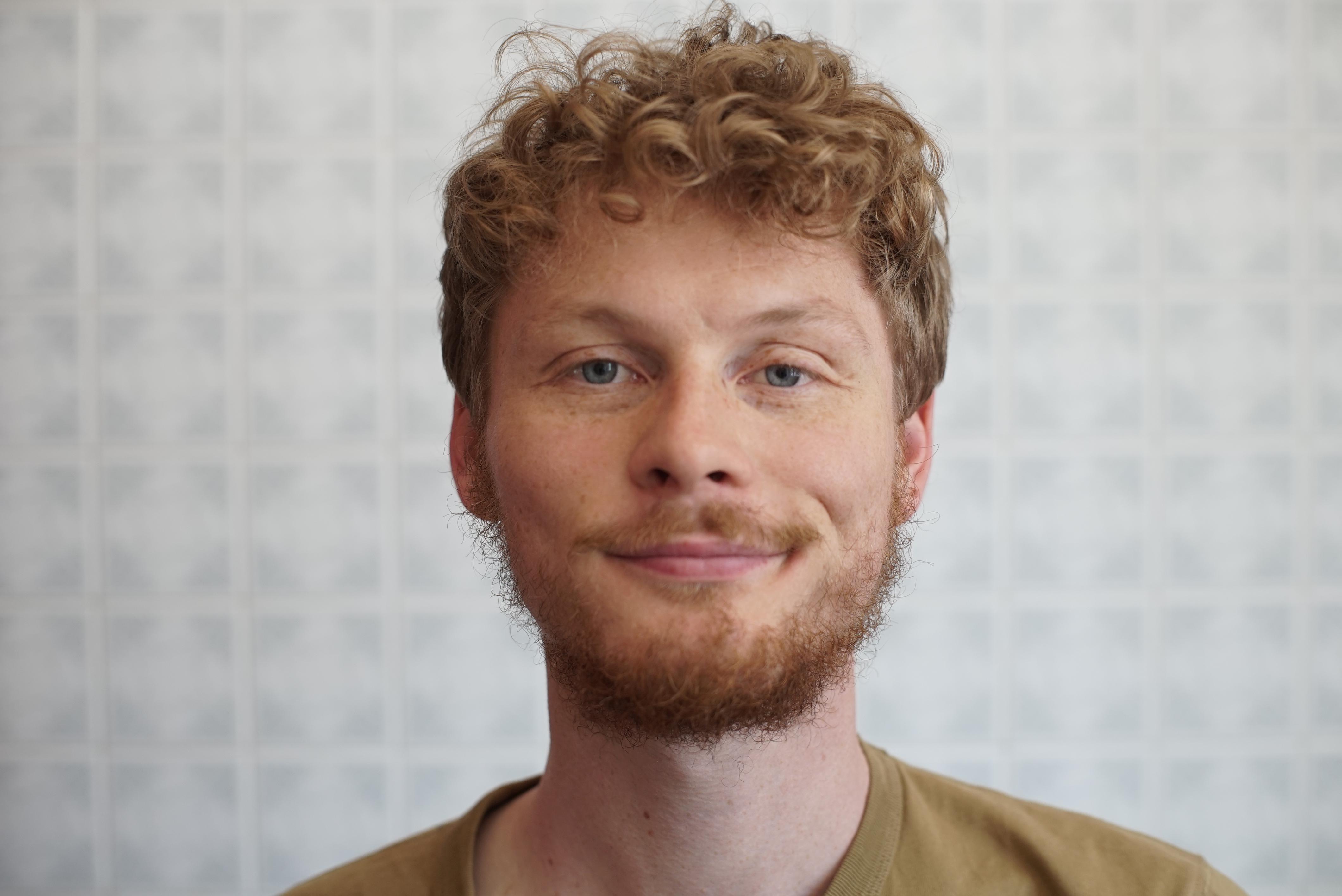 Simon H.