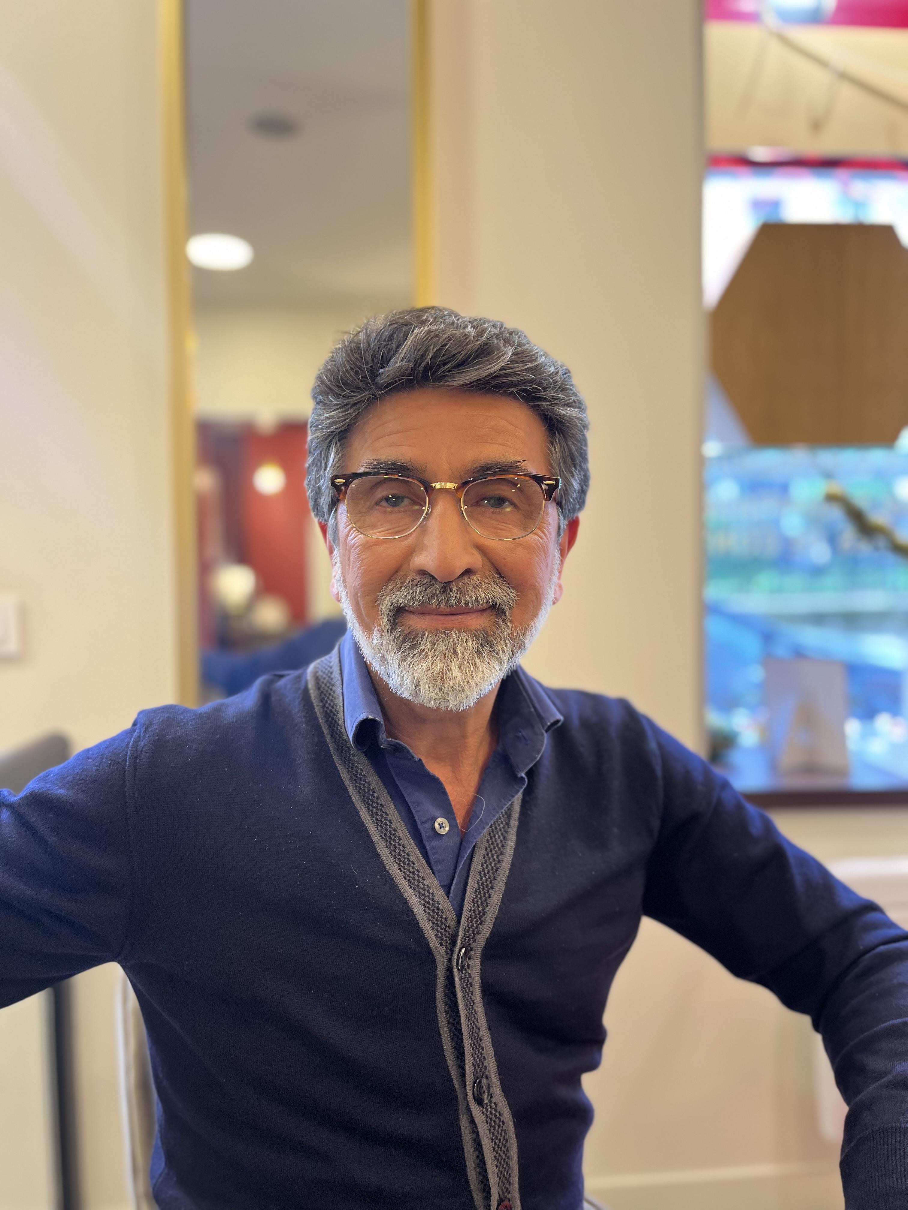 Aziz K.