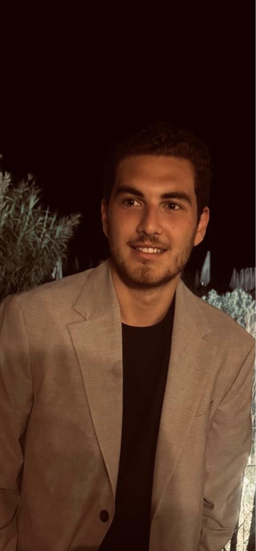 Alexandre B.