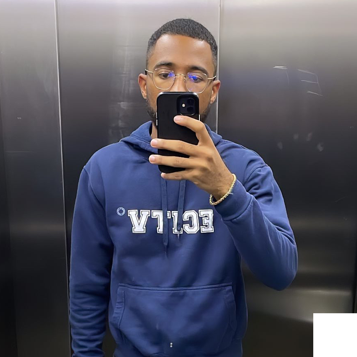 Matthieu R.