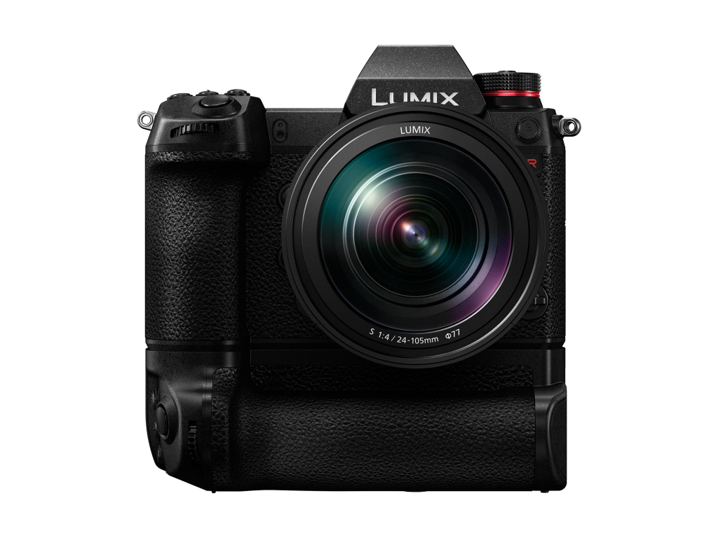 Panasonic S1R