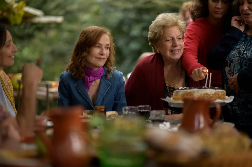 Isabelle Huppert et Marcia Breia - ©SBS Distribution