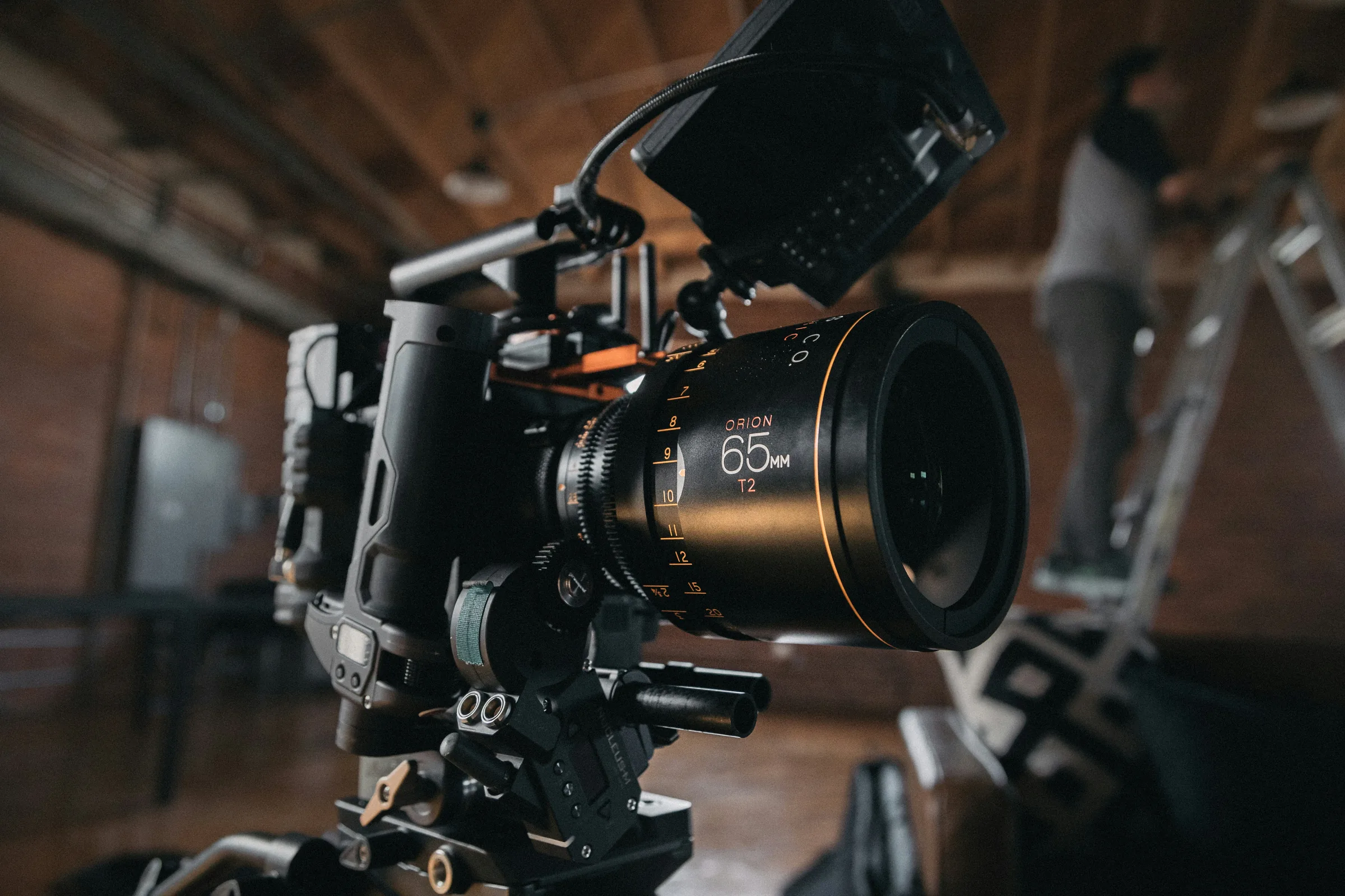 Photo and cinema lenses to rent on Lightyshare